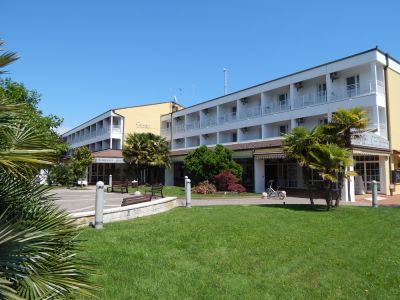 Hotel Ausonia - Pra\' delle Torri