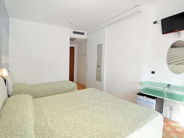 Economy-Dreibettzimmer