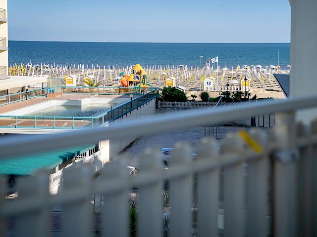 Camera Familiare con Vista Mare