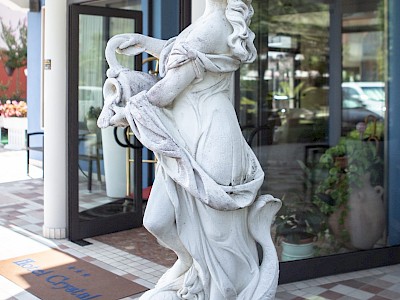 Hotel Crystal