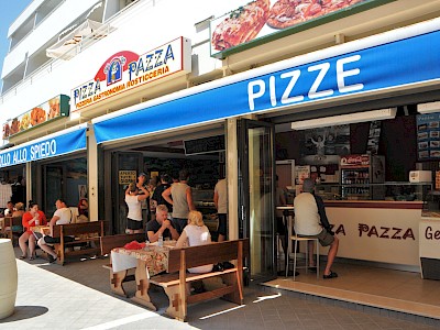 Pizza Pazza